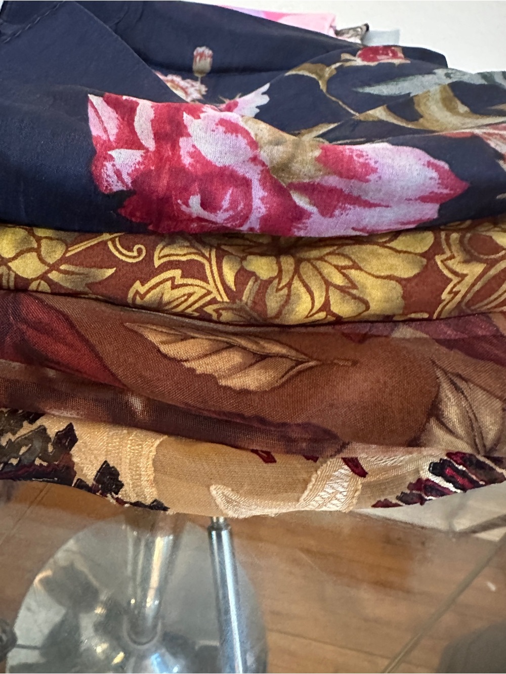 Rare vintage and 100% silk multicoloured scarf bundle
